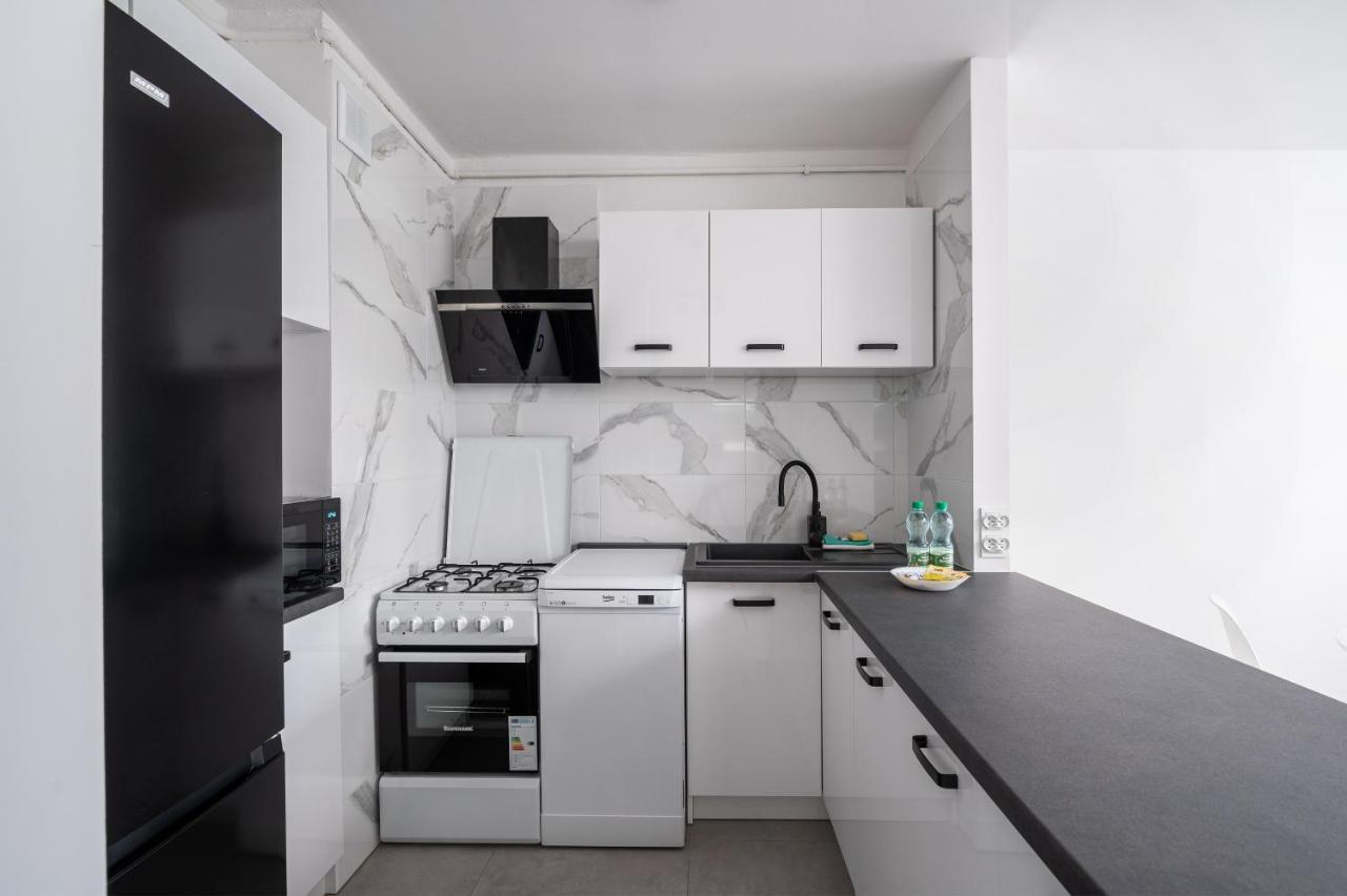 Wierzbno Modern Apartment Varsavia Esterno foto